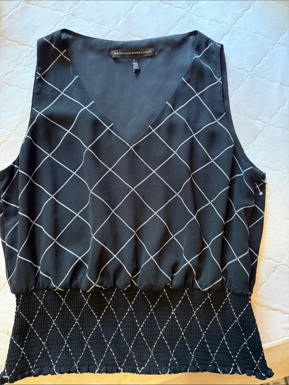 133 White house Black Market top